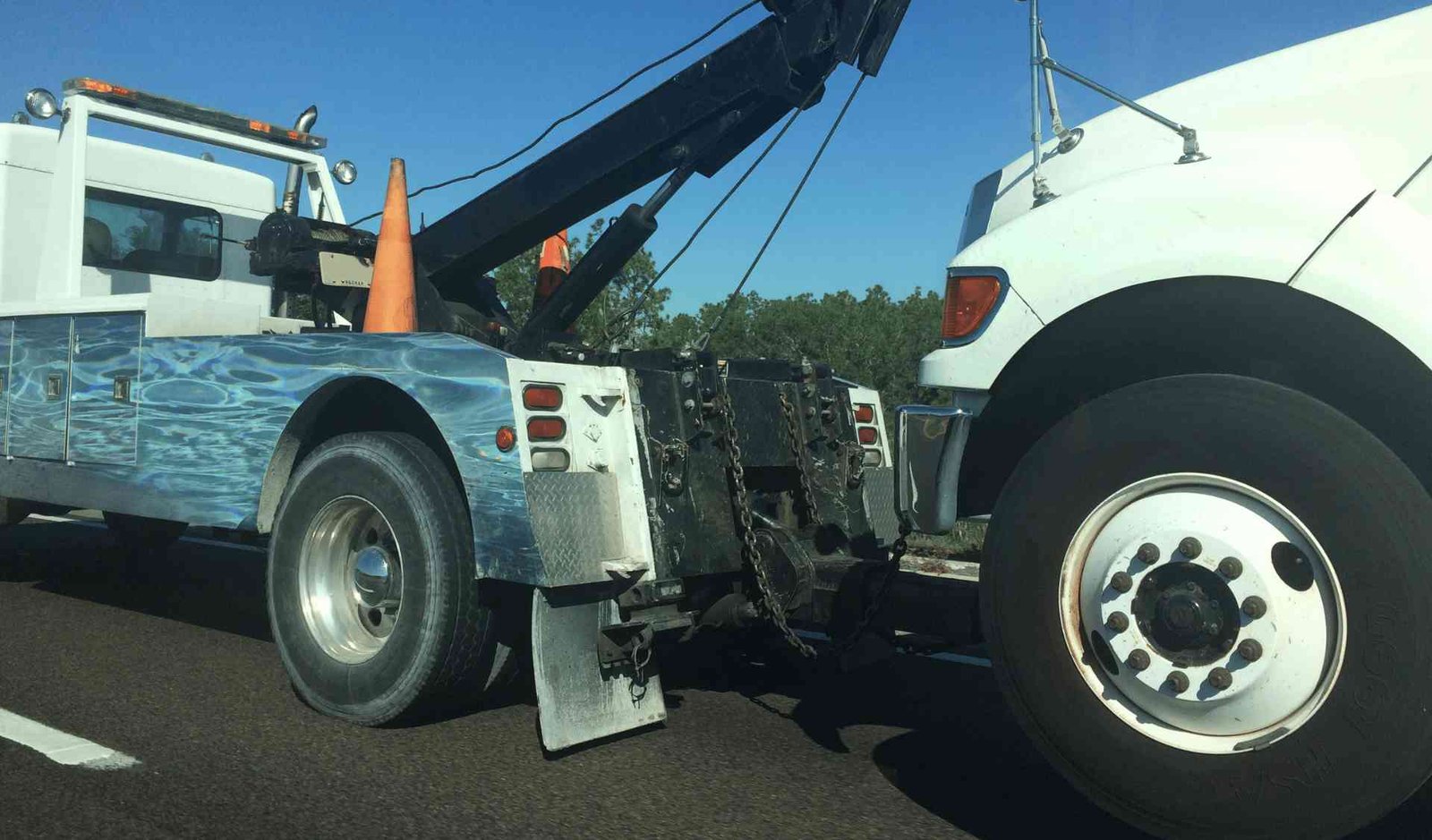 Long-Distance Car Towing in Bangalore: Safe and Reliable Vehicle Transportation
